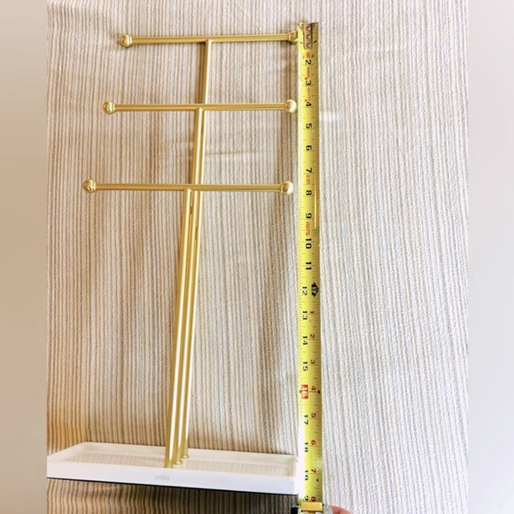 Umbra Jewelry Stand - Picture 3 of 5